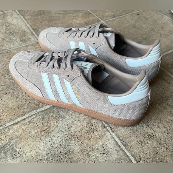 Adidas Samba - Picture 2 of 8
